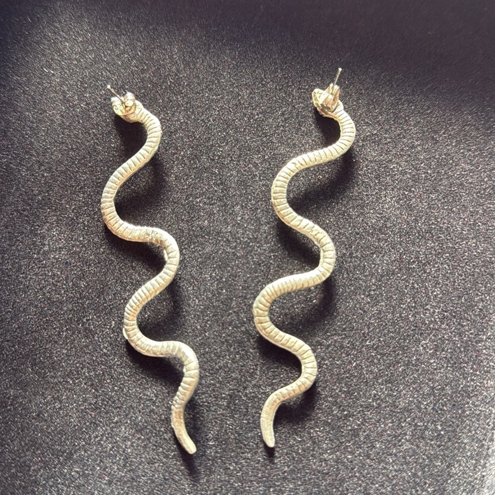 Barneys New York Silver Snake Earrings! - Picture 4 of 8